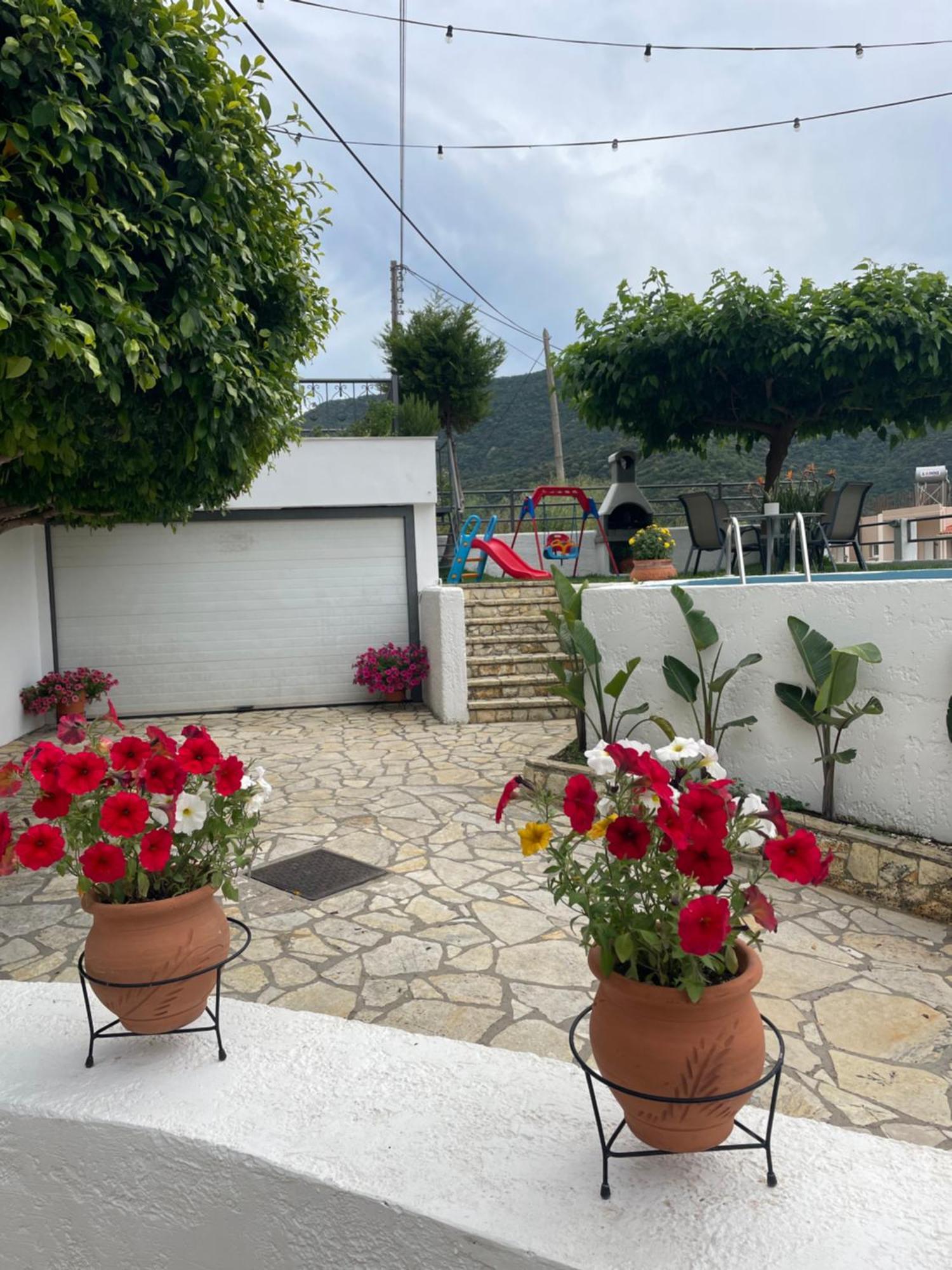 Areti'S Home Igoumenitsa Esterno foto